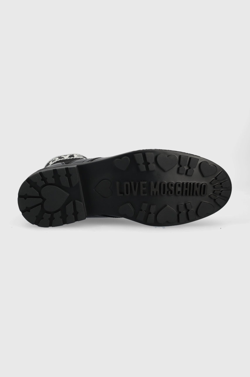 Μποτάκια εργασίας Love Moschino χρώμα: μαύρο, φωτογραφία