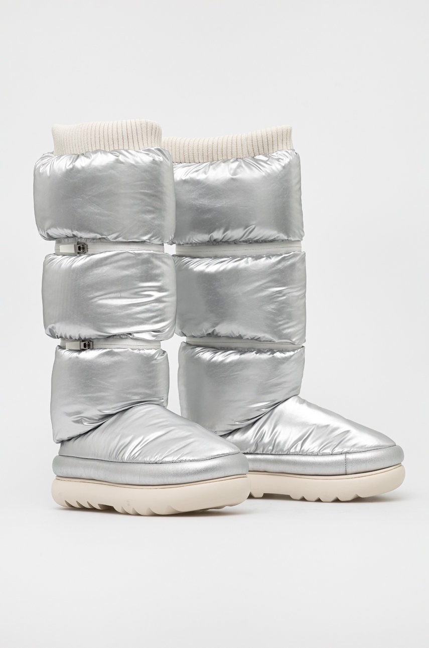 

Зимние сапоги UGG W Classic Maxi Ultra Tall цвет серебрянный