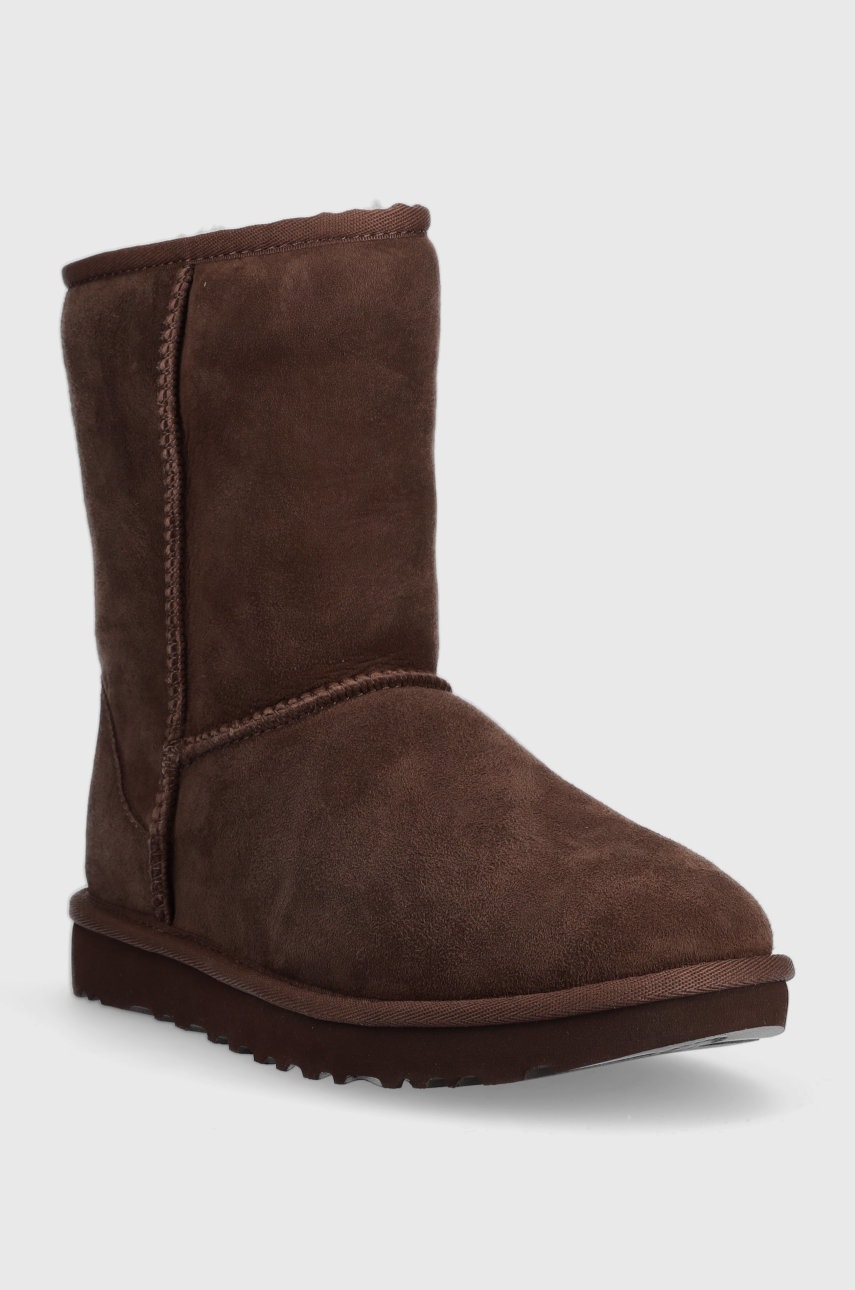 

Замшевые сапоги UGG W Classic Short Ii цвет коричневый