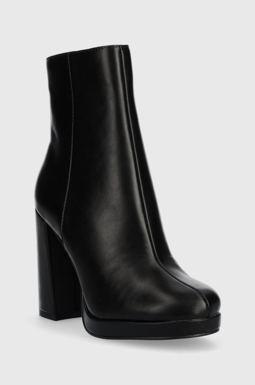 

Полусапожки Steve Madden Main женские цвет чёрный каблук кирпичик
