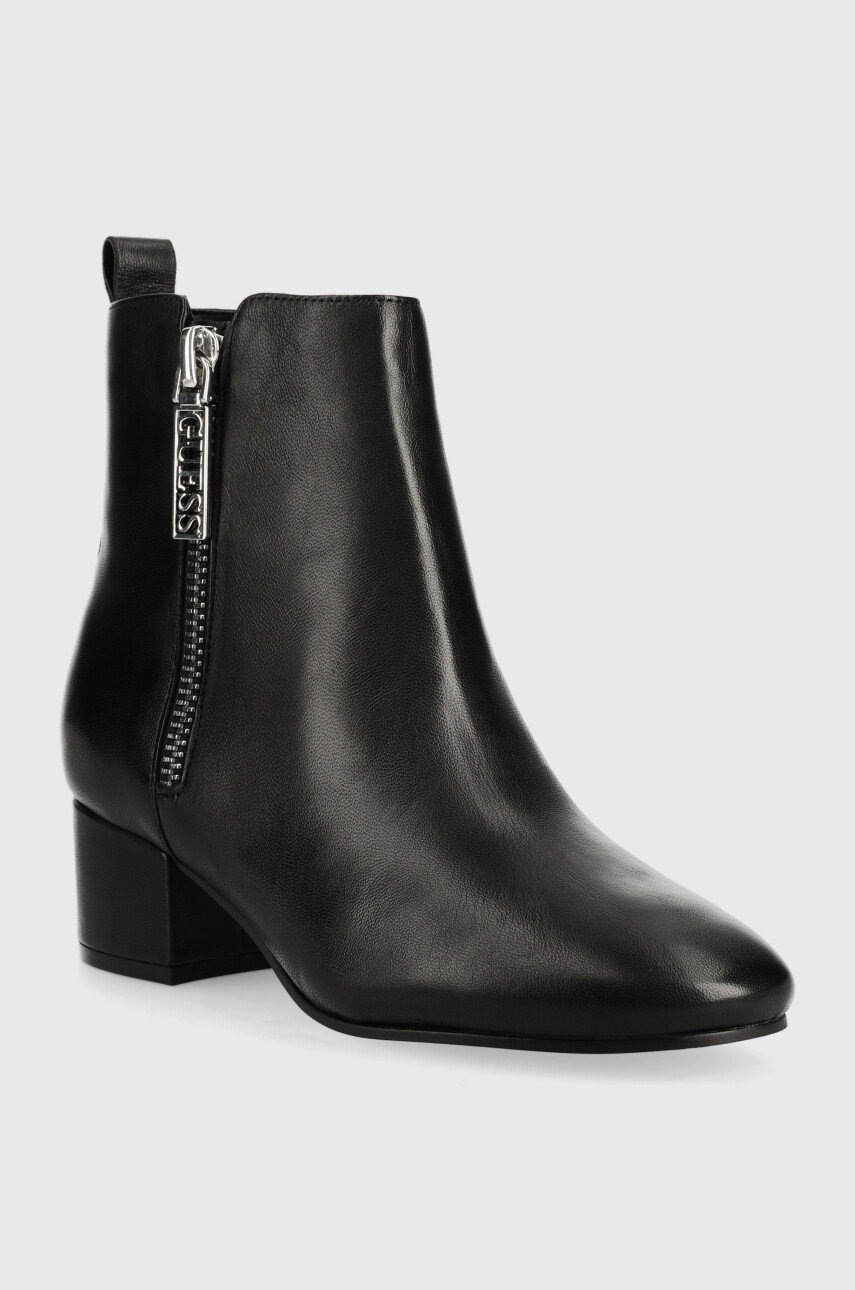 

Полусапожки Guess Saeda женские цвет чёрный каблук кирпичик