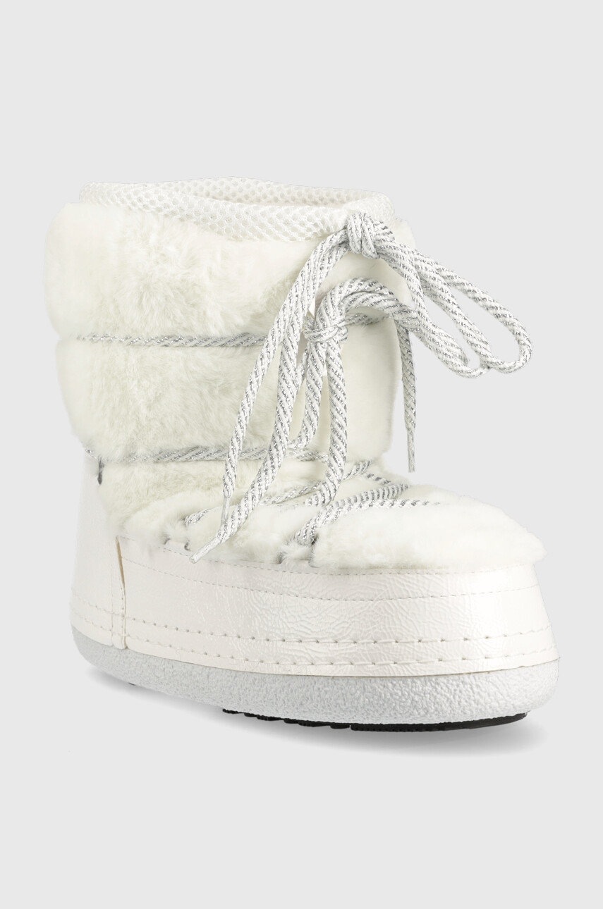 

Зимние сапоги Guess Susy цвет белый