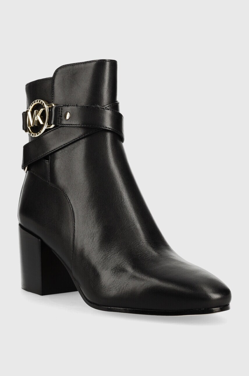 

Кожаные полусапожки MICHAEL Michael Kors Rory женские цвет чёрный каблук кирпичик