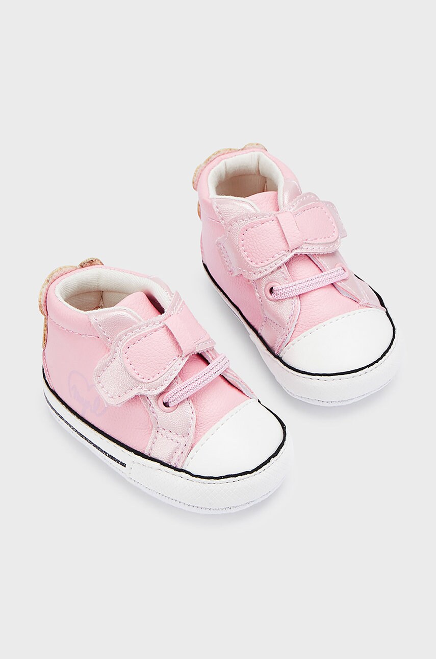 

Обувь для новорождённых Mayoral Newborn цвет бежевый