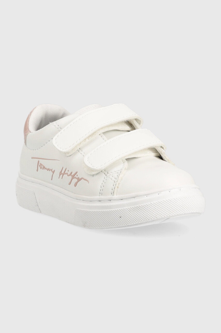 

Дитячі кросівки Tommy Hilfiger колір білий