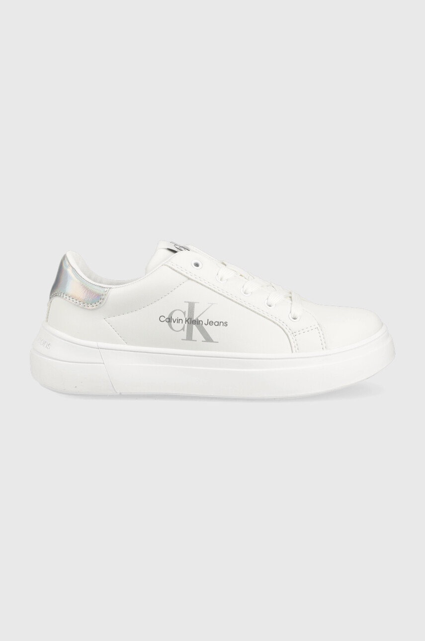 

Детски маратонки Calvin Klein Jeans в бяло, Бял
