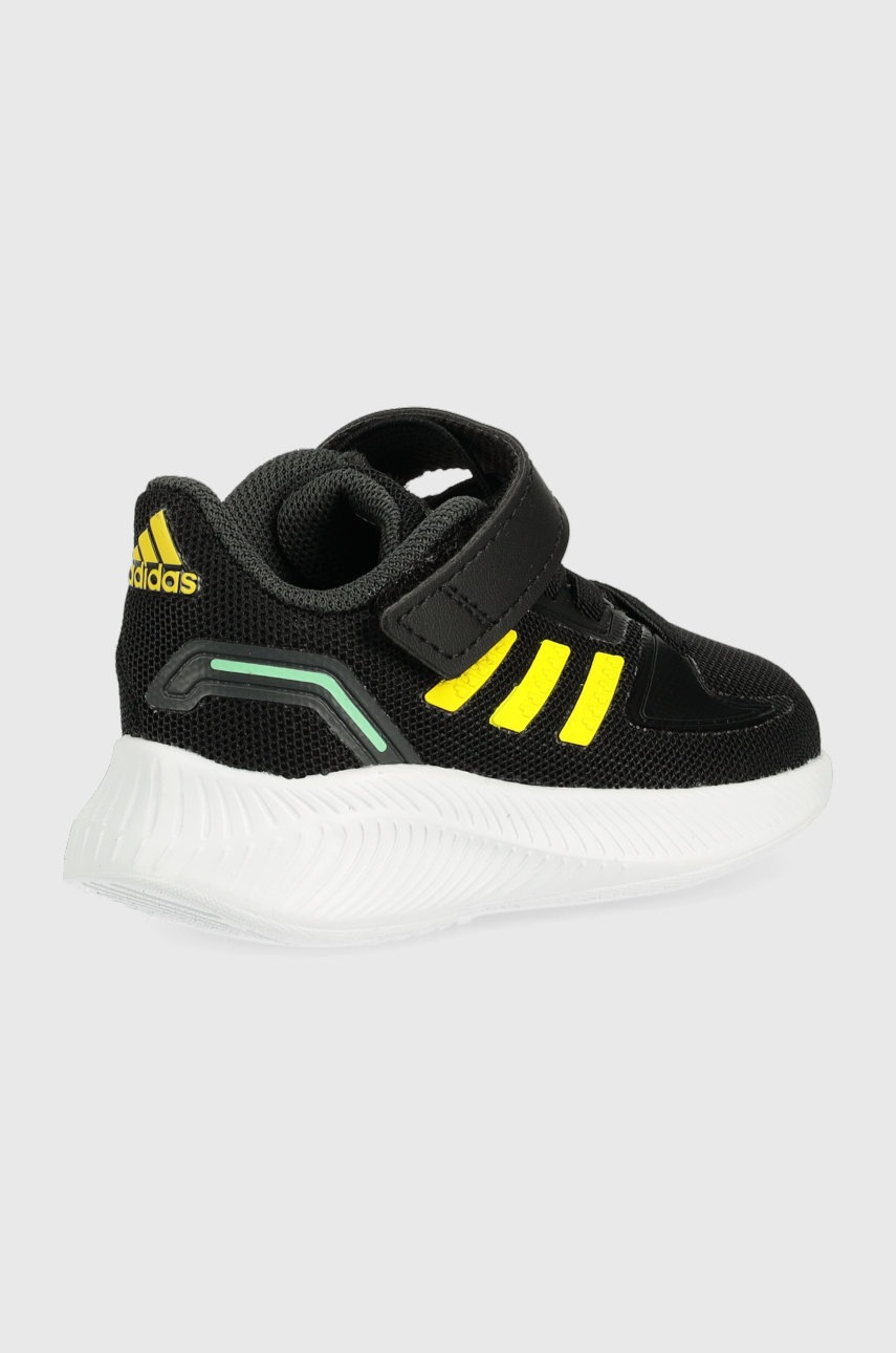 

Дитячі кросівки adidas колір чорний