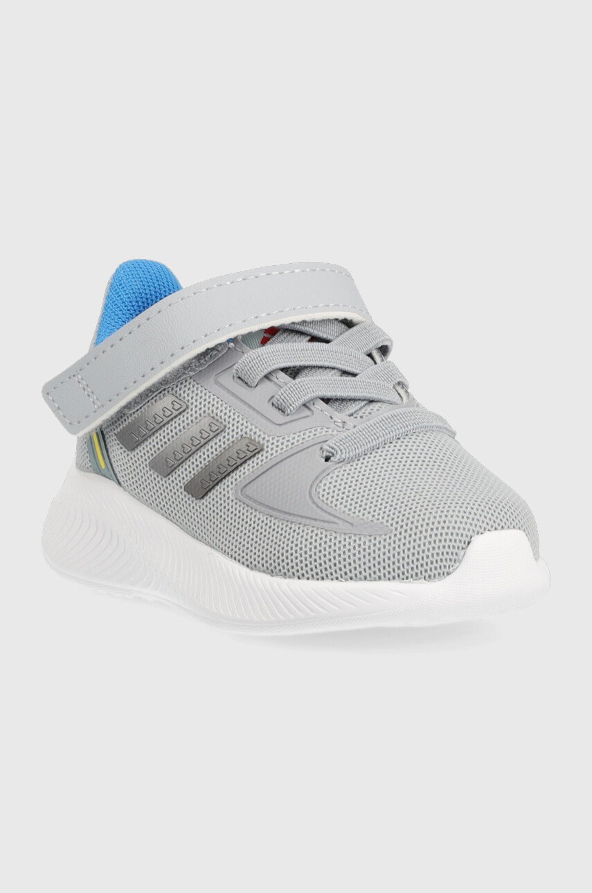 

Дитячі кросівки adidas колір сірий