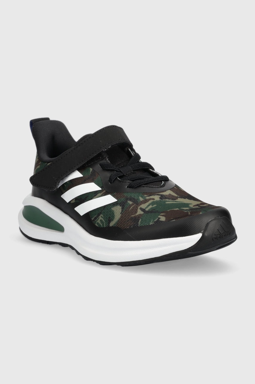 

Детские кроссовки adidas цвет зелёный