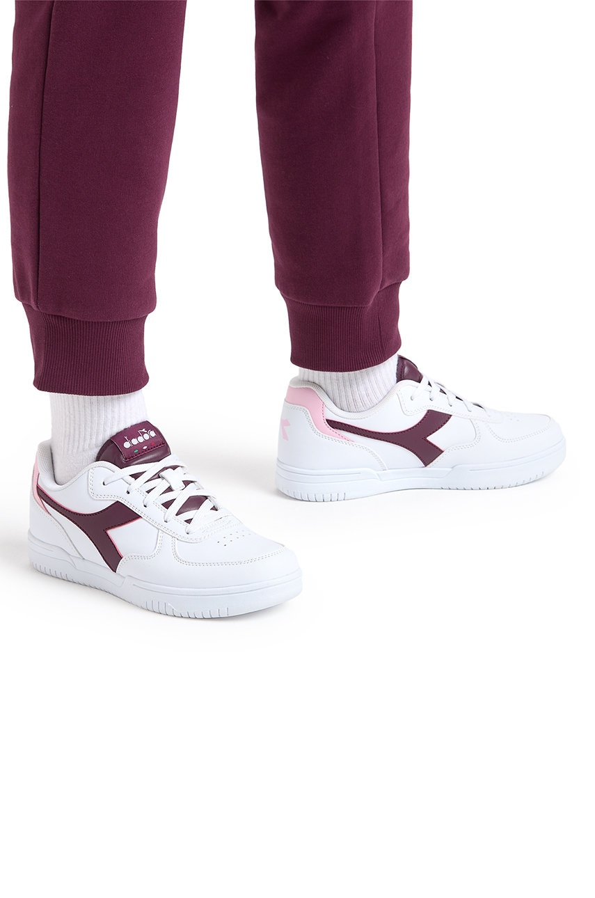 Дитячі кросівки Diadora колір фіолетовий Дитячі кросівки Diadora колір фіолетовий