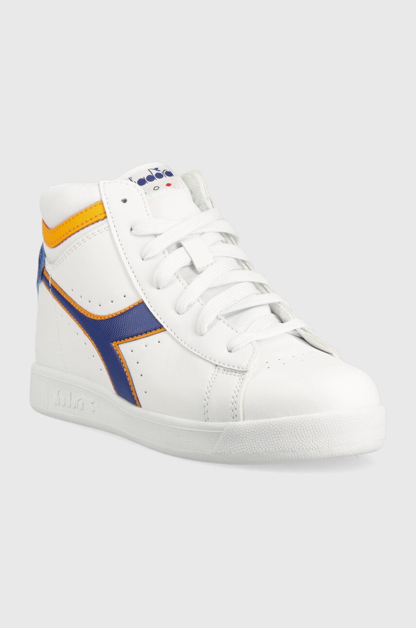 

Дитячі кросівки Diadora