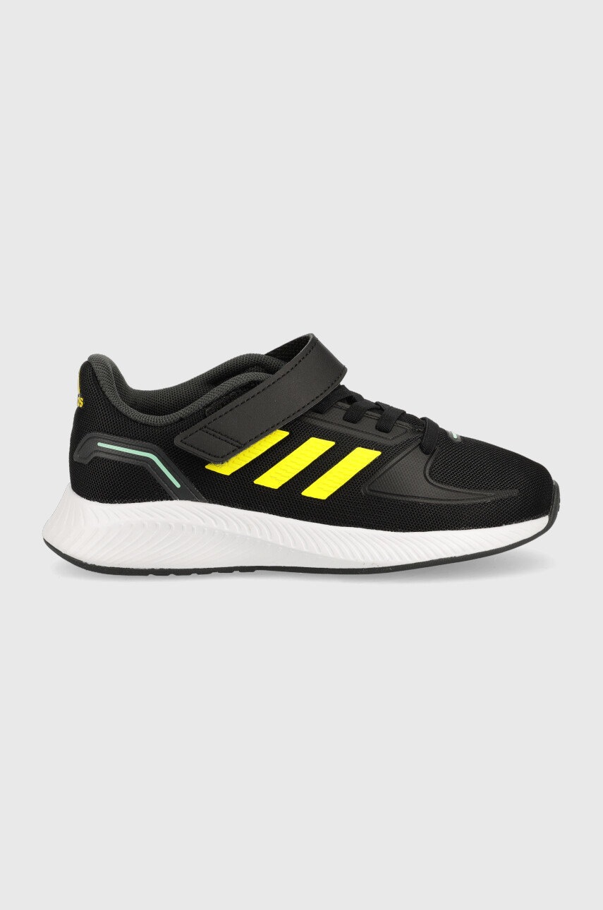 

Детски маратонки adidas в черно, Черен