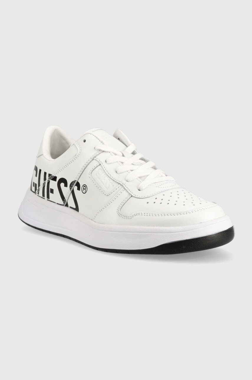 

Кожаные кроссовки Guess Ponte цвет белый