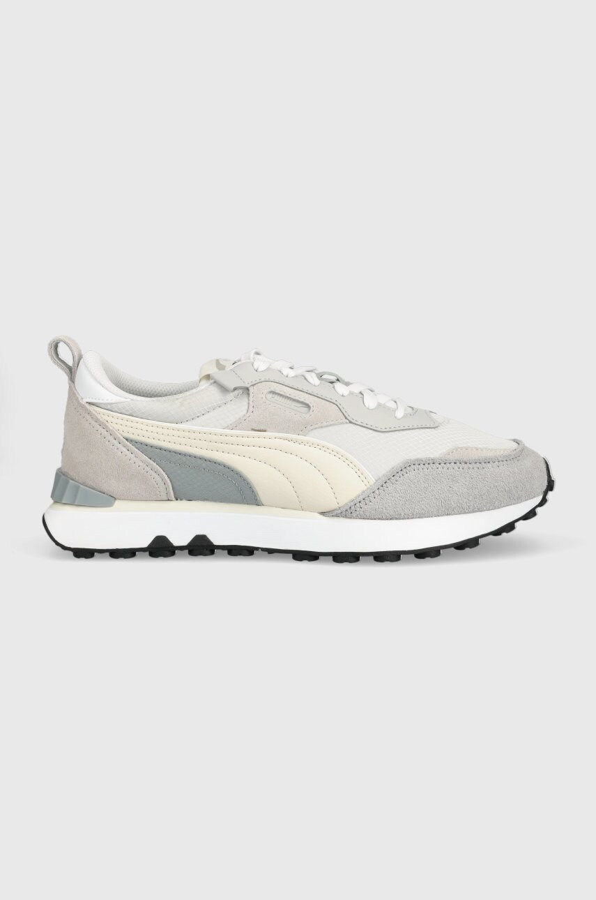 

Маратонки Puma в сиво, Сив
