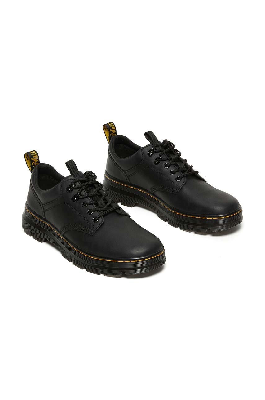 Δερμάτινα κλειστά παπούτσια Dr. Martens Reeder χρώμα: μαύρο, DM27104001 φωτογραφία