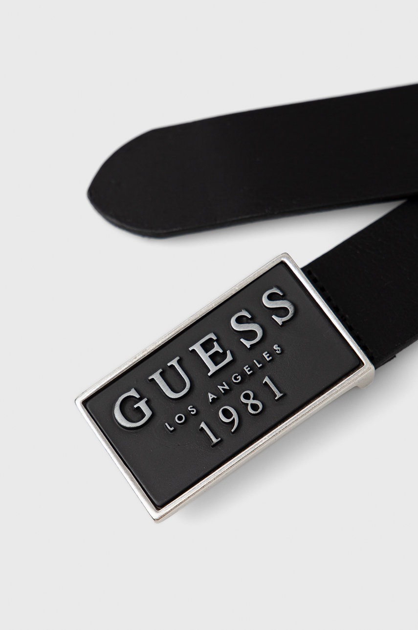 

Шкіряний ремінь Guess чоловічий колір чорний