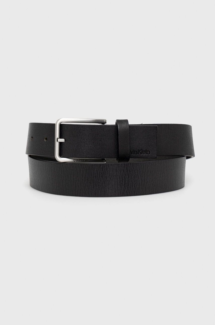 Levně Kožený pásek Calvin Klein pánský, černá barva, K50K509654