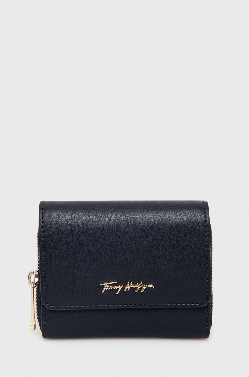 

Портфейл Tommy Hilfiger дамски в тъмносиньо, Тъмносин