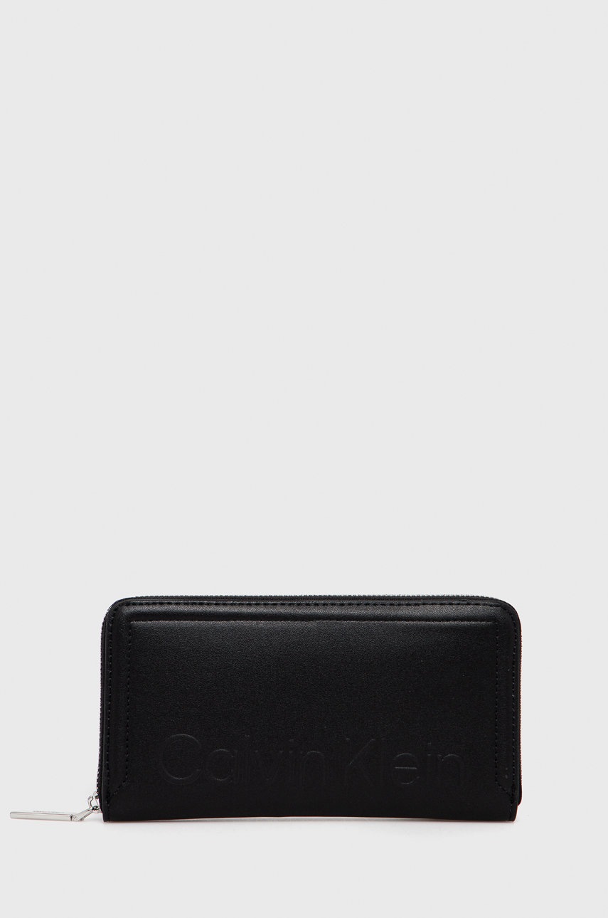 

Портфейл Calvin Klein дамски в черно, Черен
