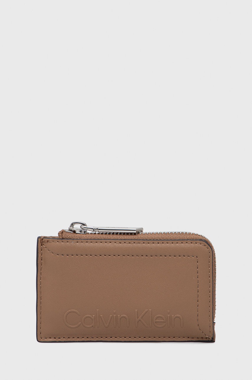 

Портфейл Calvin Klein дамски в кафяво, Кафяв