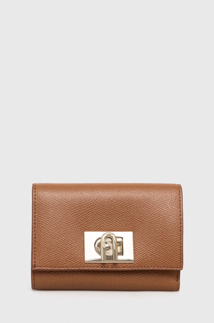 

Кожен портфейл Furla дамски в кафяво, Кафяв