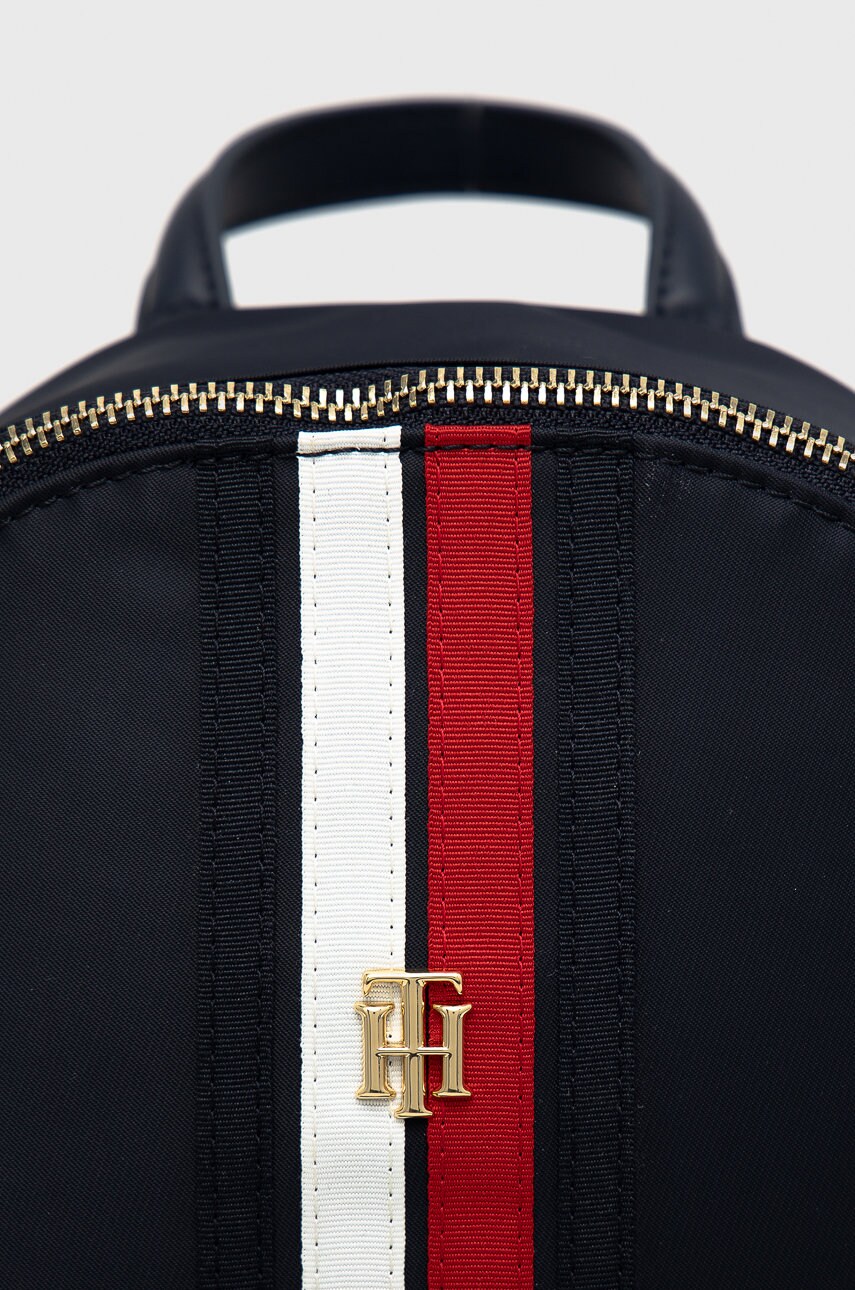 

Рюкзак Tommy Hilfiger жіночий колір синій малий однотонний