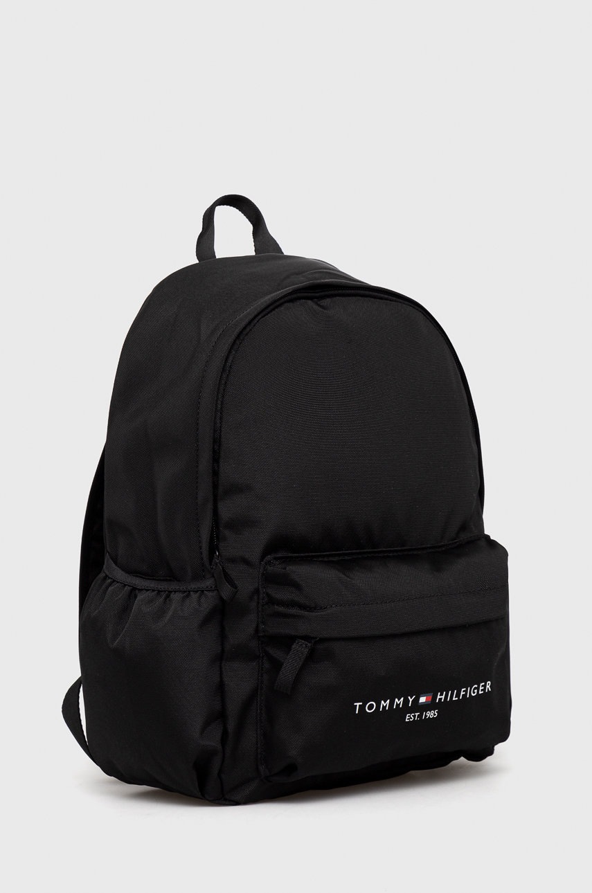 

Детский рюкзак Tommy Hilfiger цвет чёрный большой с принтом