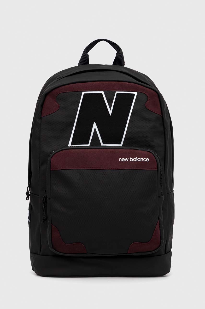 

Раница New Balance в черно голям размер с апликация, Черен