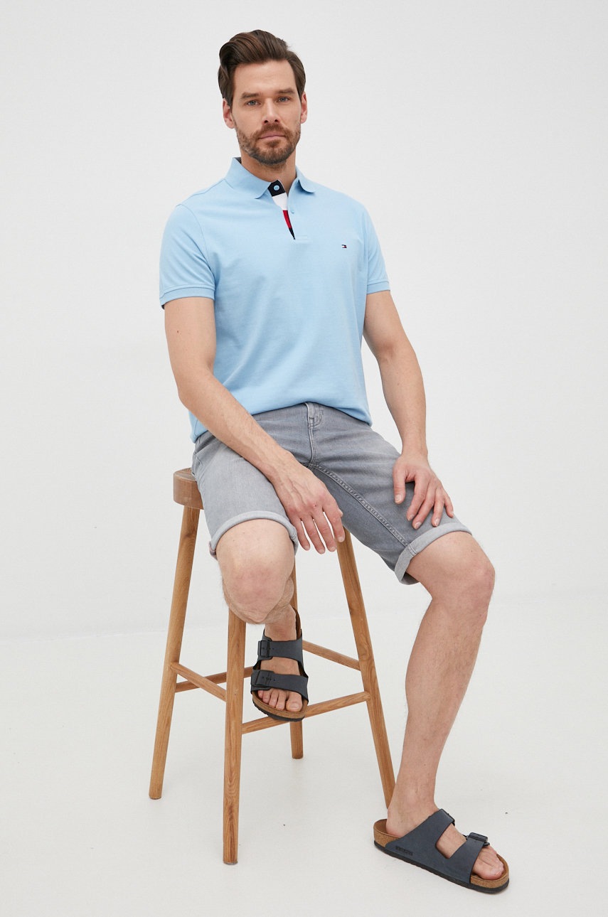 

Хлопковое поло Tommy Hilfiger однотонный