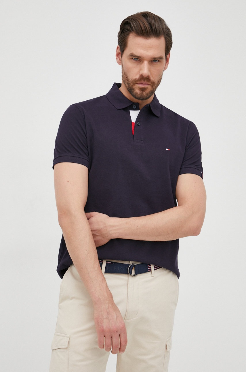 

Памучна тениска с яка Tommy Hilfiger в тъмносиньо с изчистен дизайн, Тъмносин