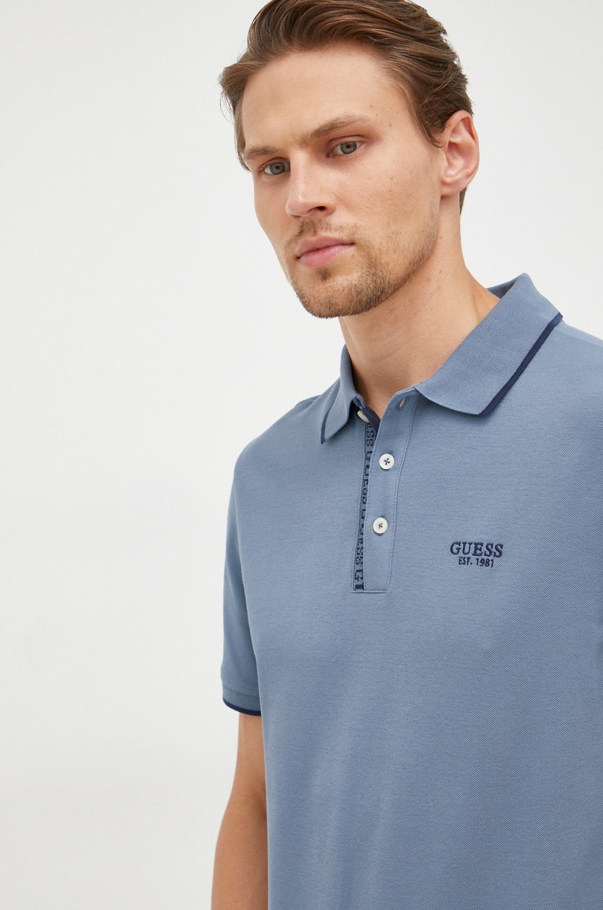 

Тениска с яка Guess с изчистен дизайн, Син