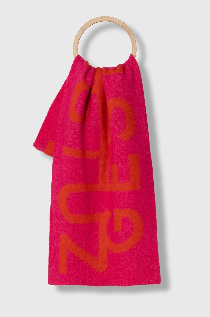 E-shop Vlněná šála Gestuz růžová barva