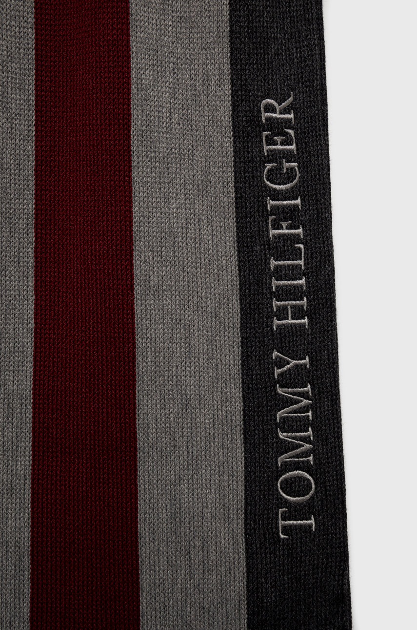 

Шарф з домішкою вовни Tommy Hilfiger колір сірий візерунок