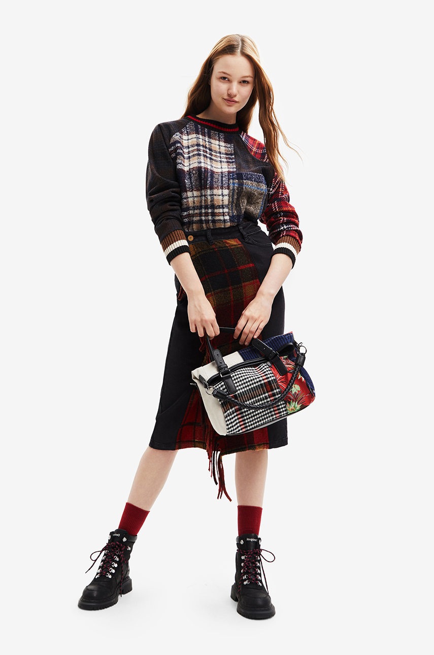 

Дънкова пола Desigual в черно среднодълъг модел със стандартна кройка, Черен