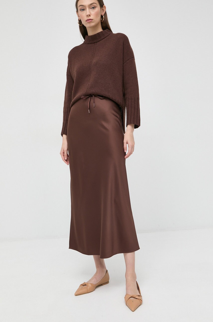 Marella fusta culoarea maro, maxi, drept