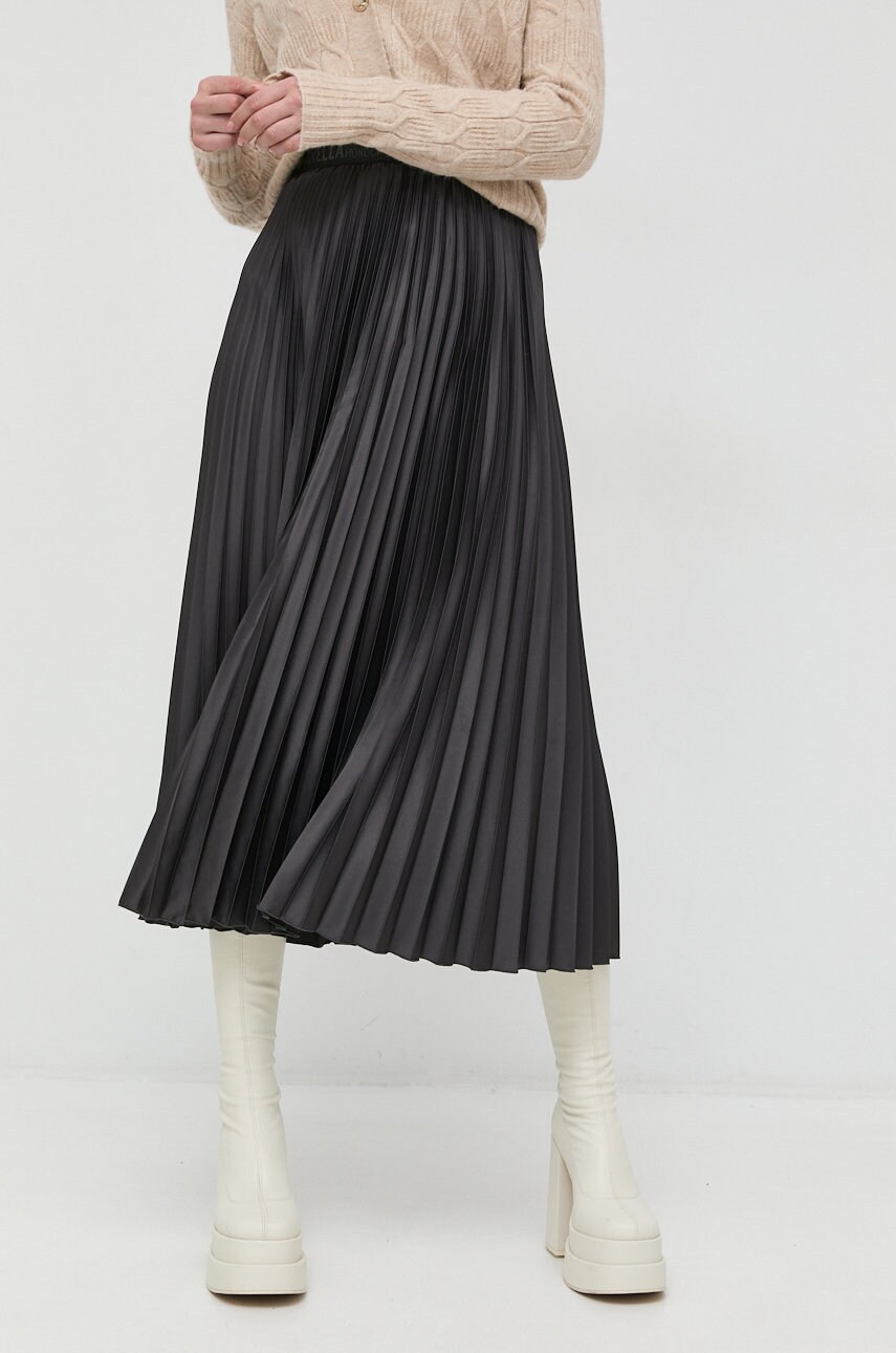 Marella fusta culoarea negru, maxi, evazati