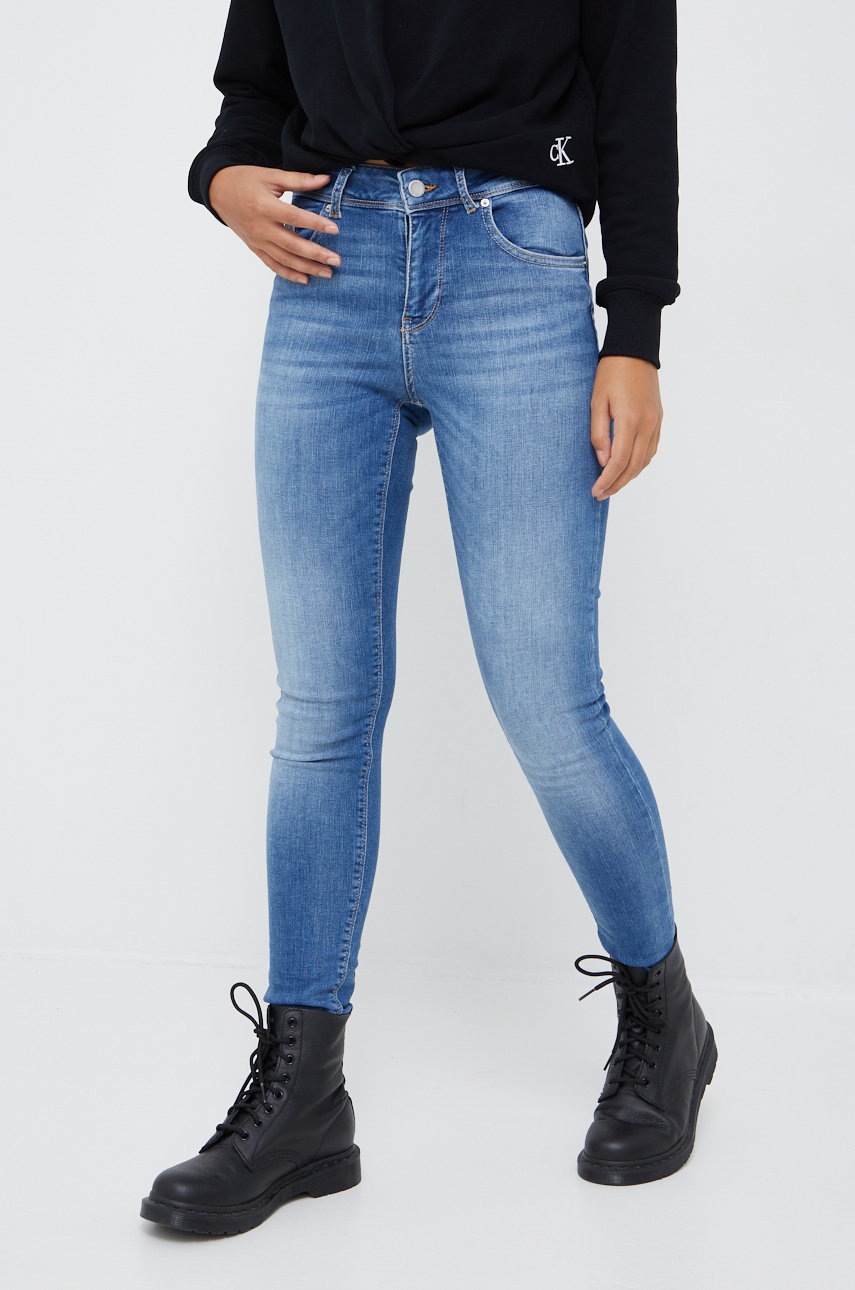 

Джинсы Vero Moda женские средняя посадка