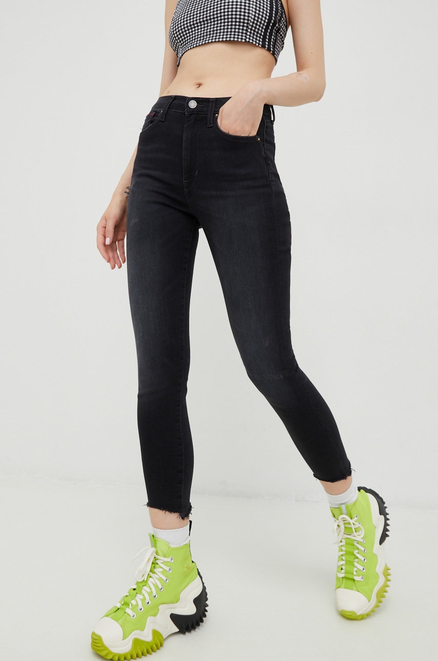 

Дънки Tommy Jeans Sylvia Cf2281 с висока талия, Черен