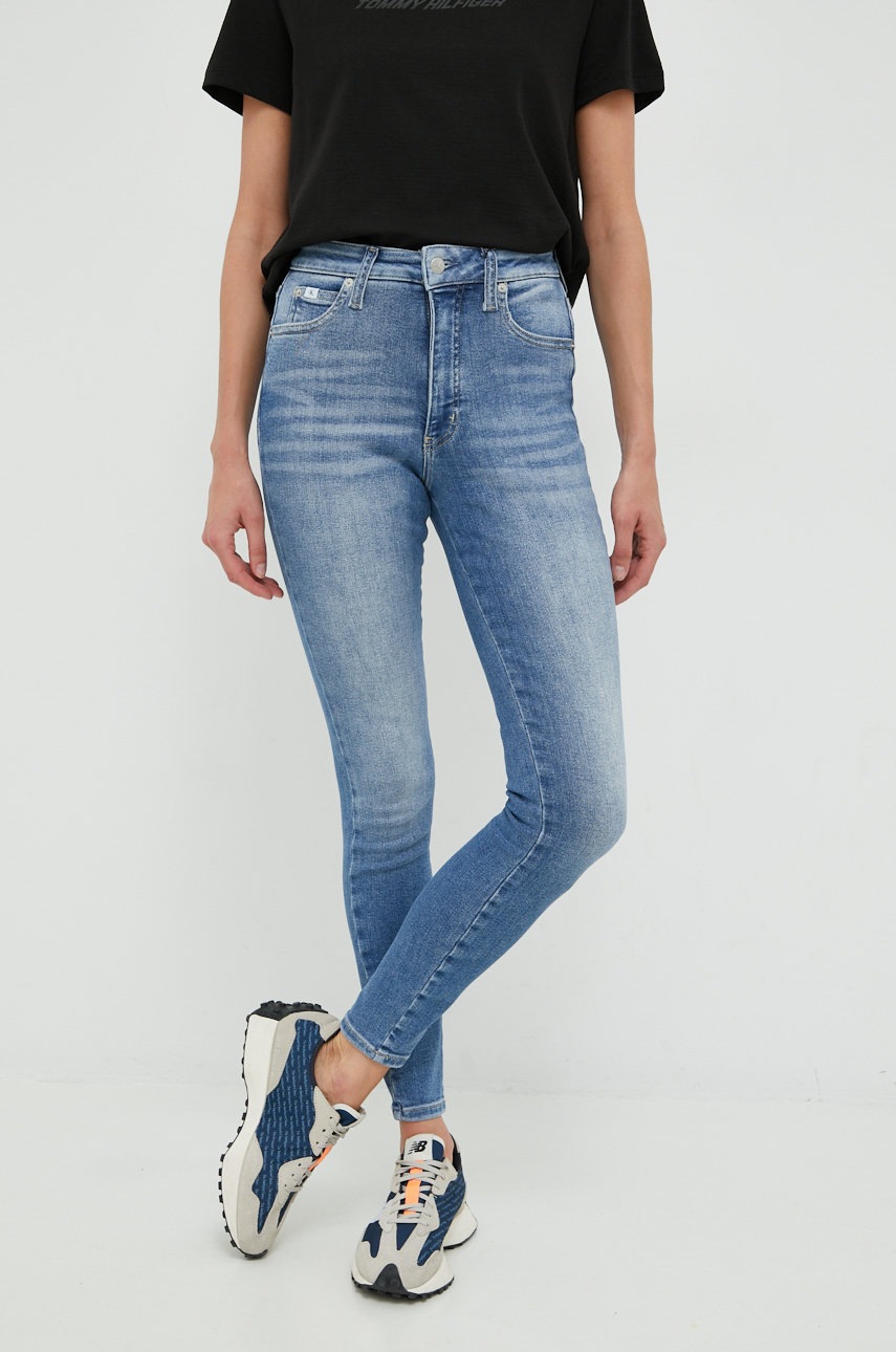 

Дънки Calvin Klein Jeans в с висока талия, Син