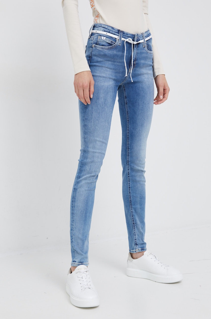 

Дънки Calvin Klein Jeans в с висока талия, Син
