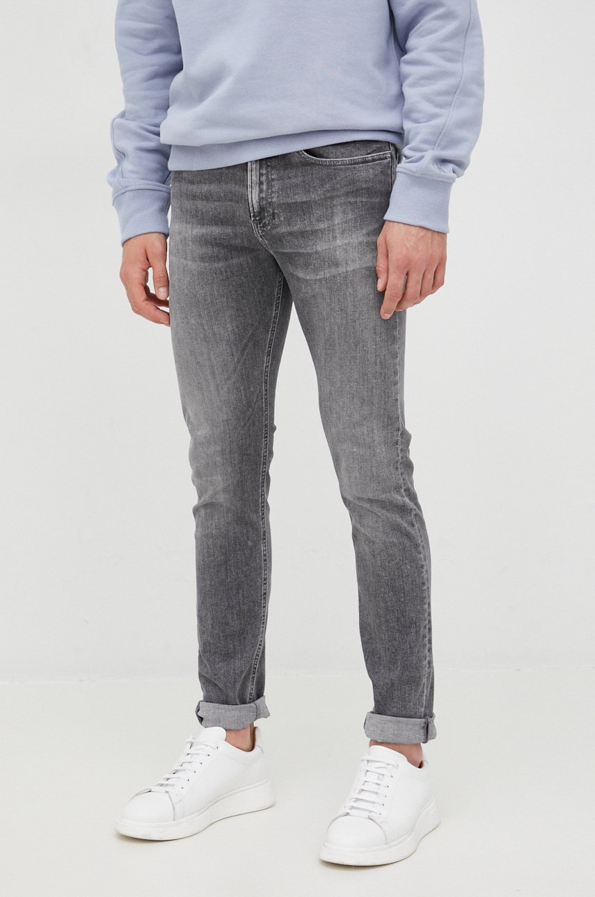 

Дънки Calvin Klein Jeans в, Сив