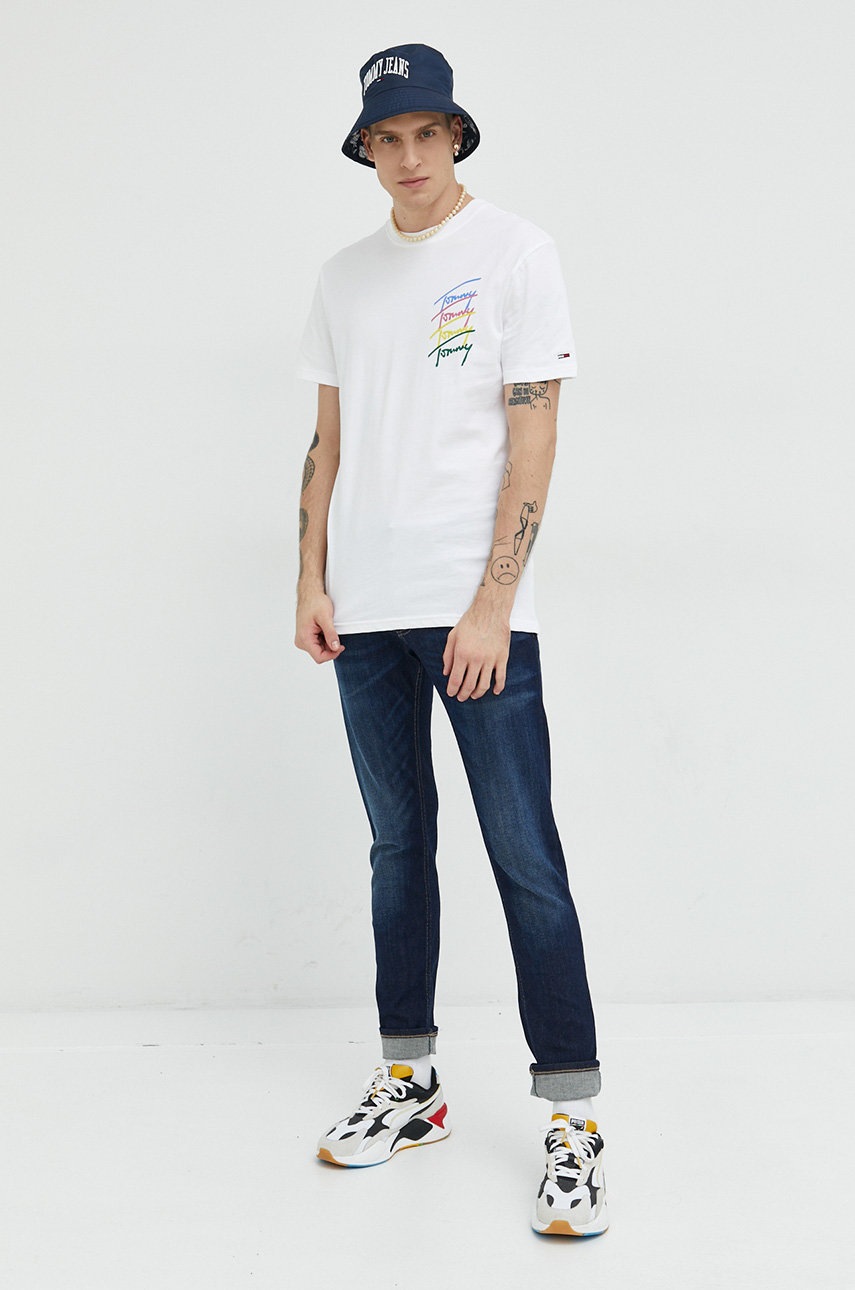 

Джинсы Tommy Jeans Scanton мужские