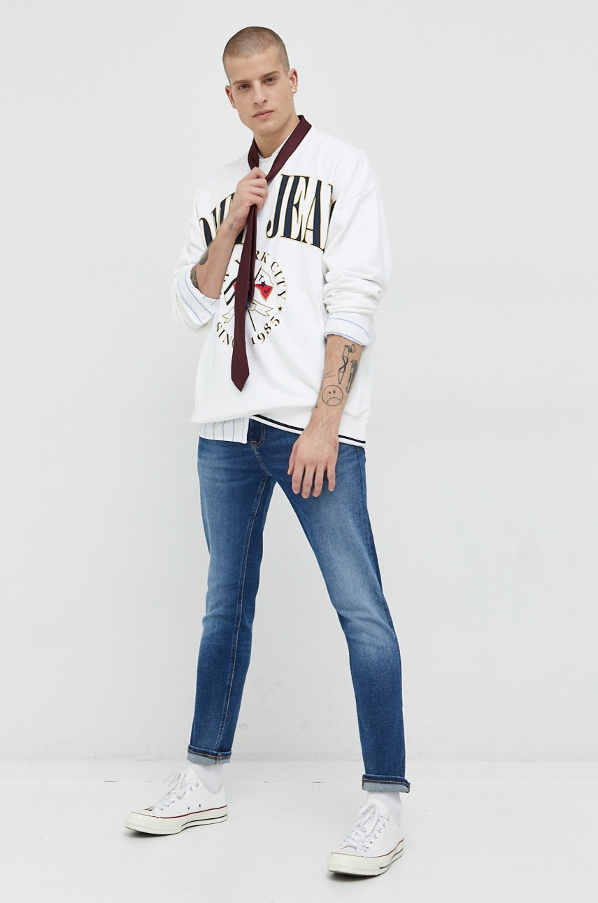 

Джинсы Tommy Jeans Austin мужские