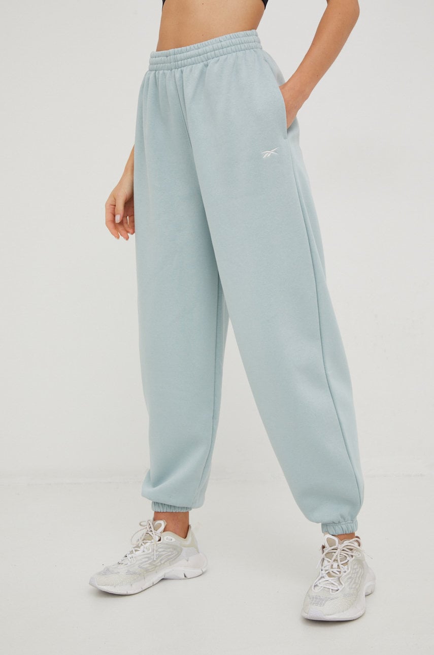 Reebok pantaloni de trening studio femei, culoarea verde, neted