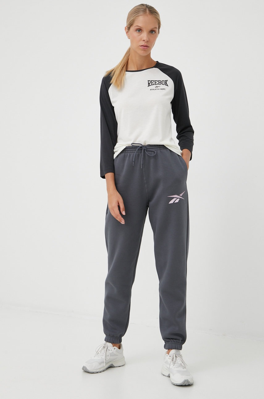 

Спортивные штаны Reebok женские цвет серый однотонные