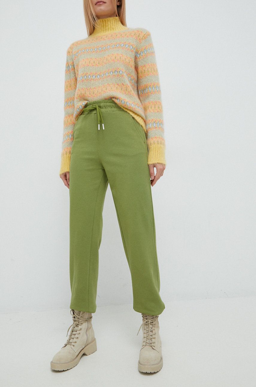 United Colors of Benetton pantaloni de trening din bumbac X Pantone femei, culoarea verde, cu imprimeu