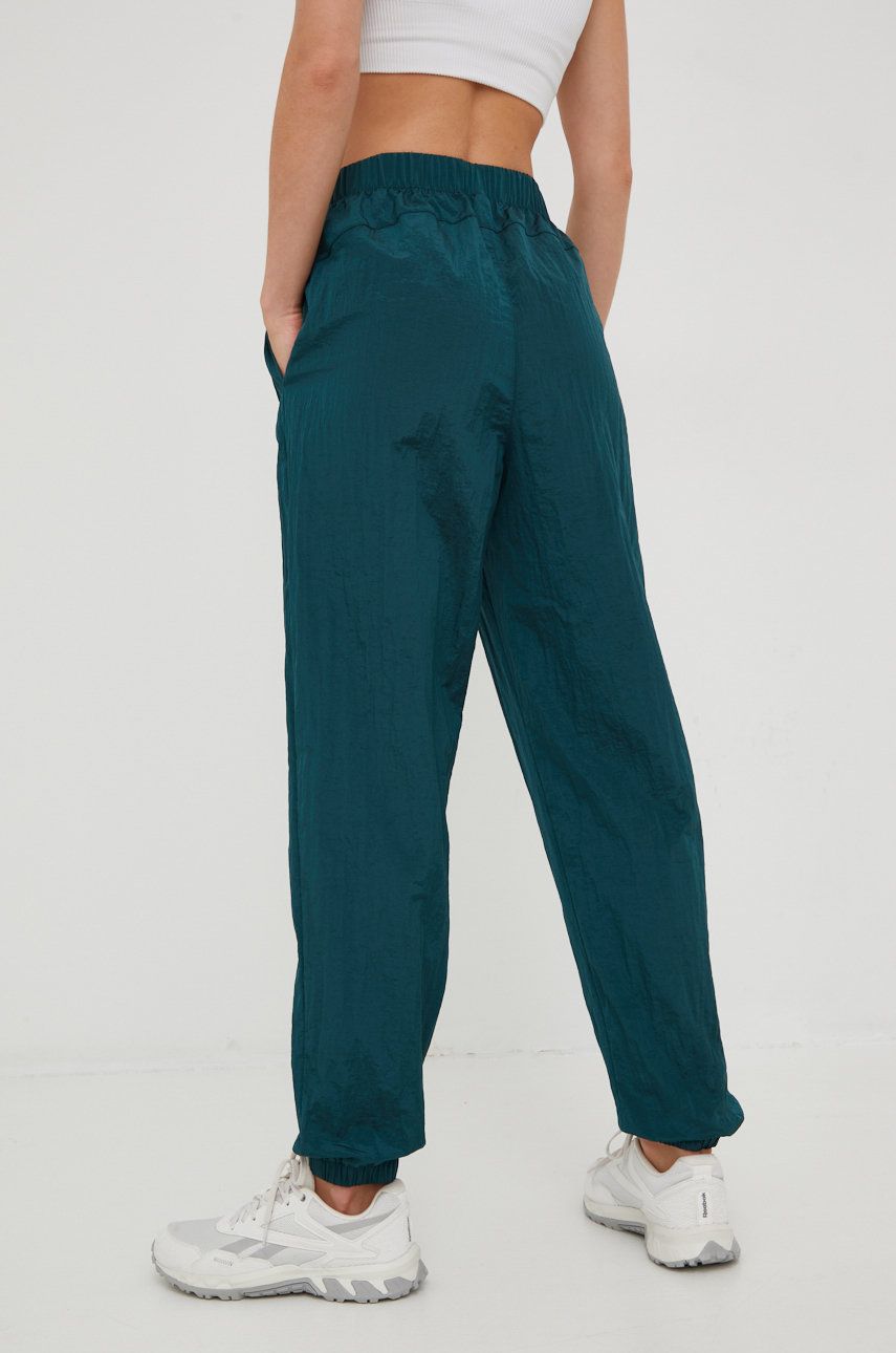 GAP Pantaloni De Trening Femei, Culoarea Verde, Neted