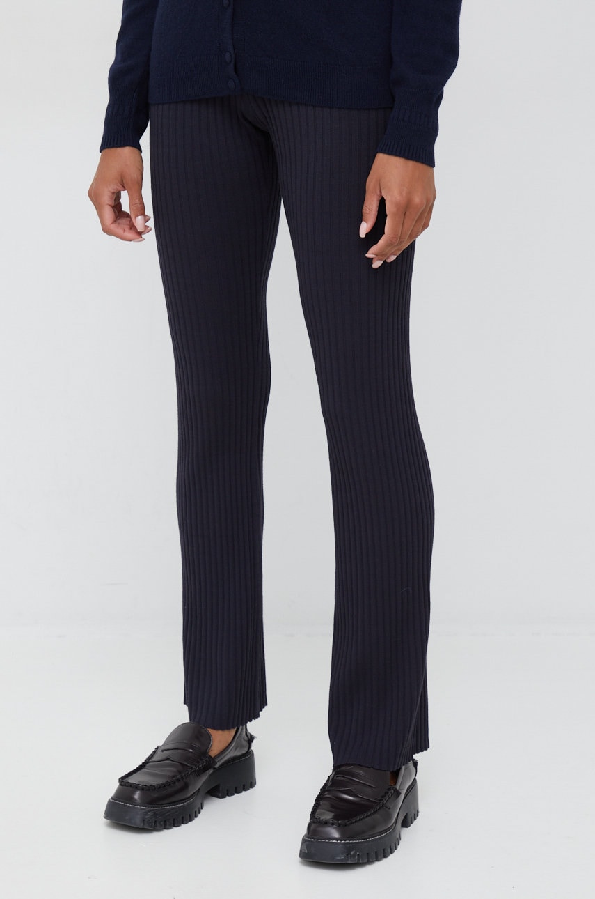 Așteaptă imaginea pentru produs