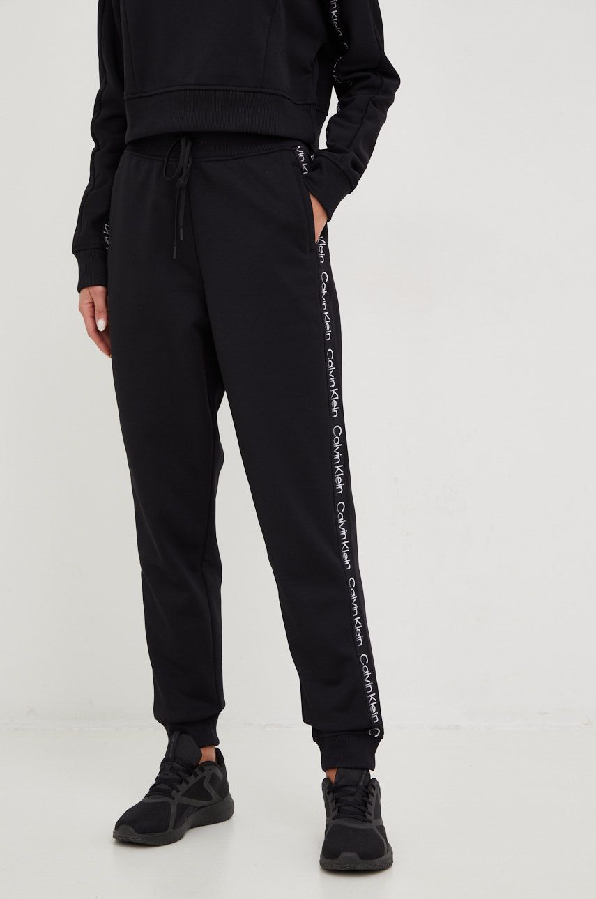 Calvin Klein Performance spodnie dresowe damskie kolor czarny z aplikacją
