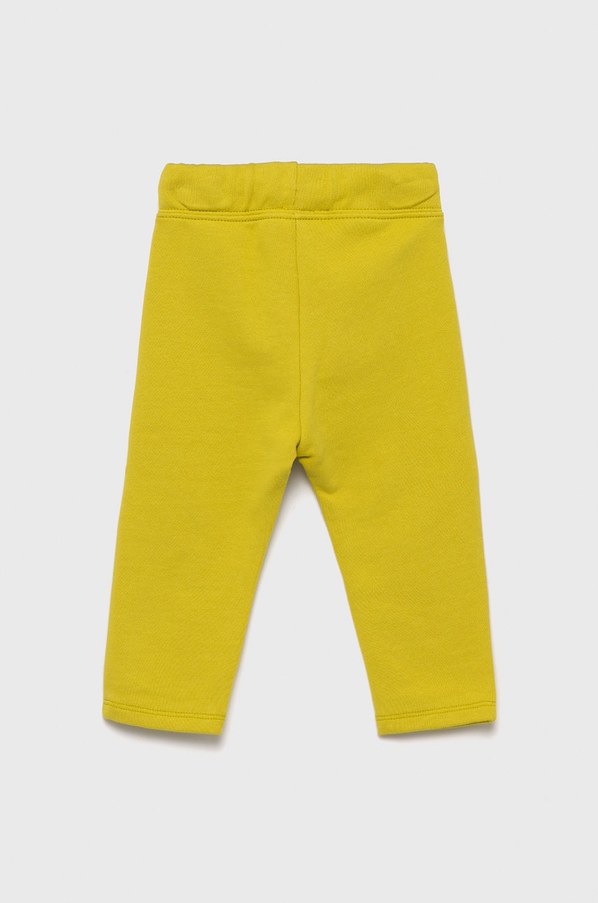 

Детские хлопковые штаны United Colors of Benetton цвет зелёный однотонные